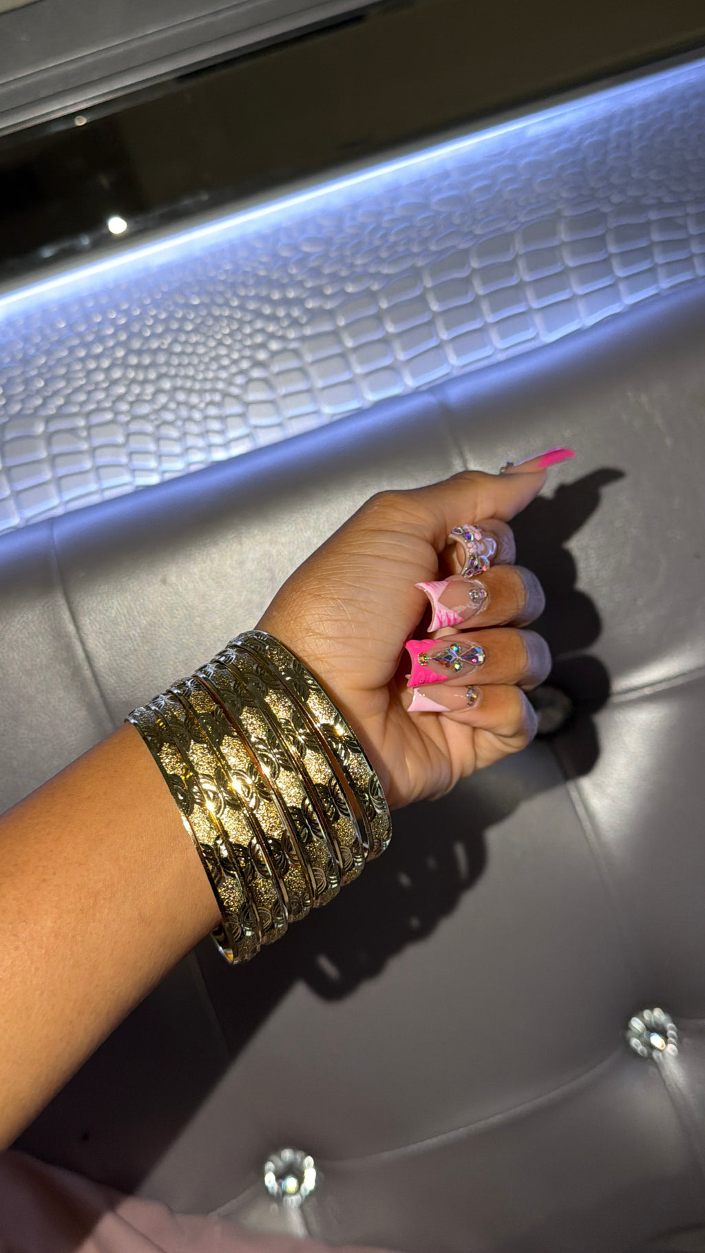 BANGLES