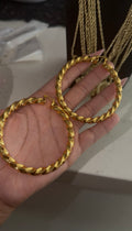 Twisty hoops
