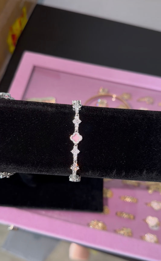 clover iced bracelet