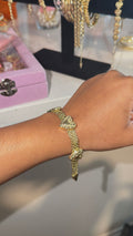 nugget big heart bracelet