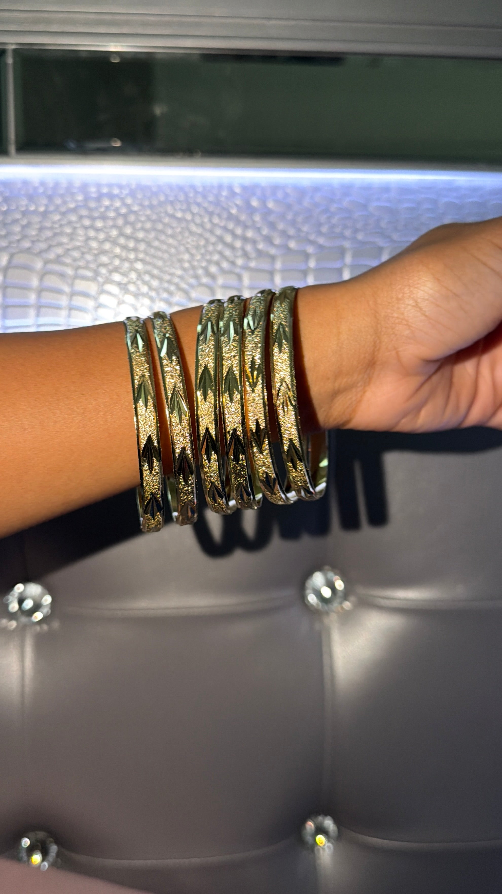 BANGLES